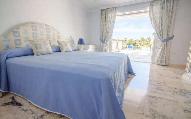 Villa Shayna