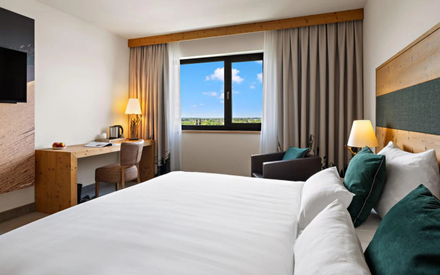 Hotel Fire & Ice