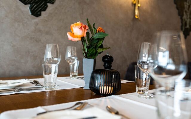 Hotel & Restaurant ZUR TRAUBE