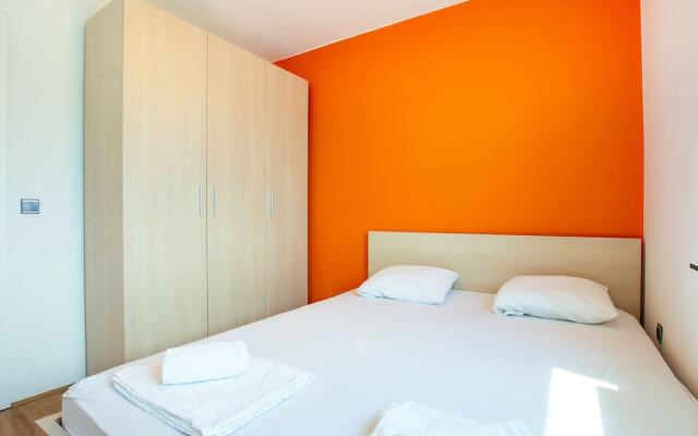 Elegant Apartment in Novalja near Sea