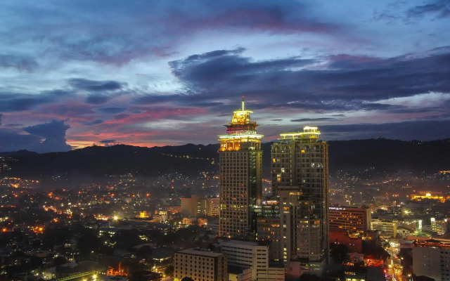 Crown Regency Hotel and Towers