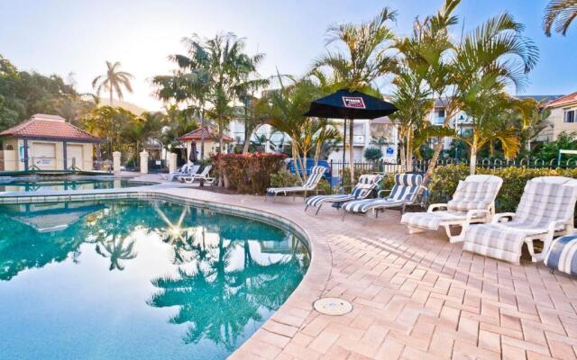 Aqualuna Beach Resort - Unit 25