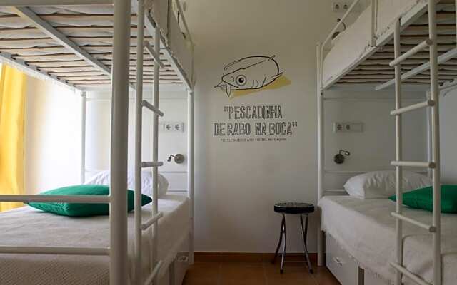 Racing Mackerel Hostel