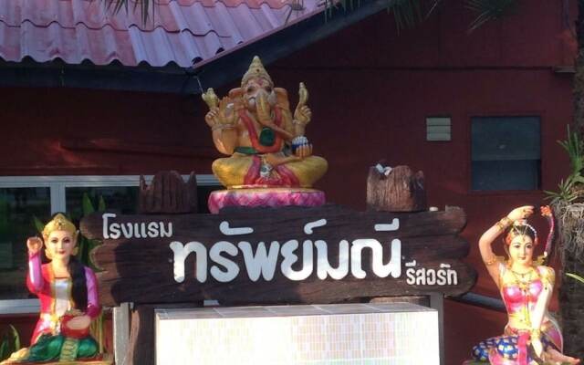 Sapmanee Resort