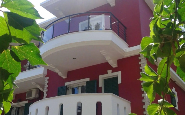 Oasis Apartments