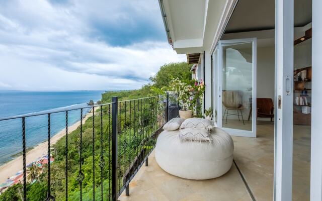 Leo Villa by Betterplace