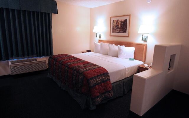 Gateway Studio Suites