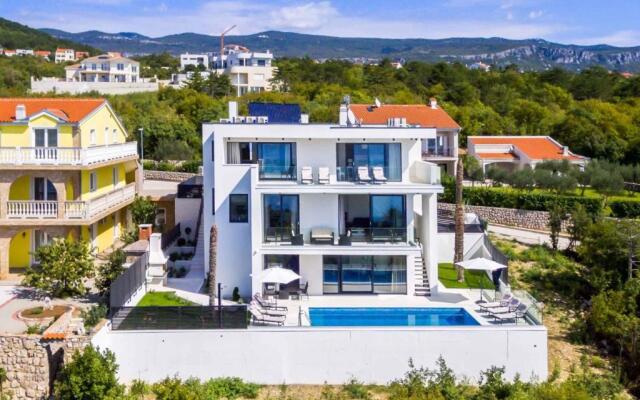 Holiday home in Crikvenica 40896