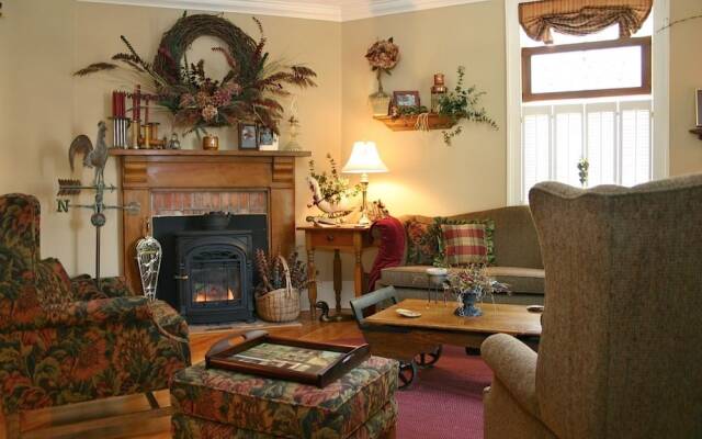 Historic Davy House Bed & Breakfast Inn