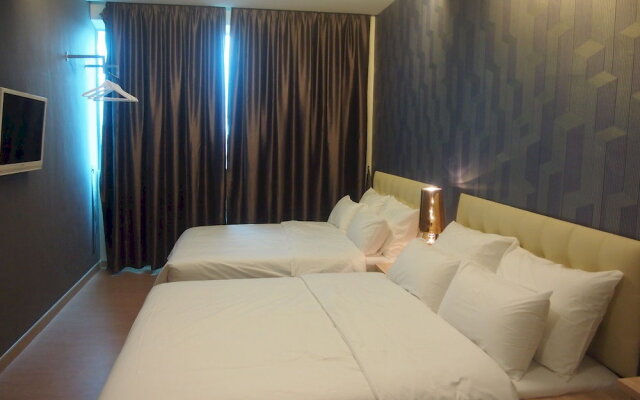 OYO 411 I-Hotel Johor Bahru