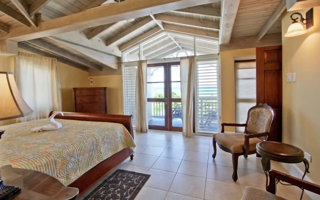 Azure Cove, Silver Sands. Jamaica Villas 5BR