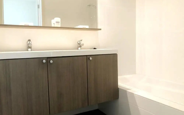 Duplex in Middelkerke Near Sea Wall & Center