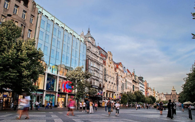 Wenceslas Square Terraces