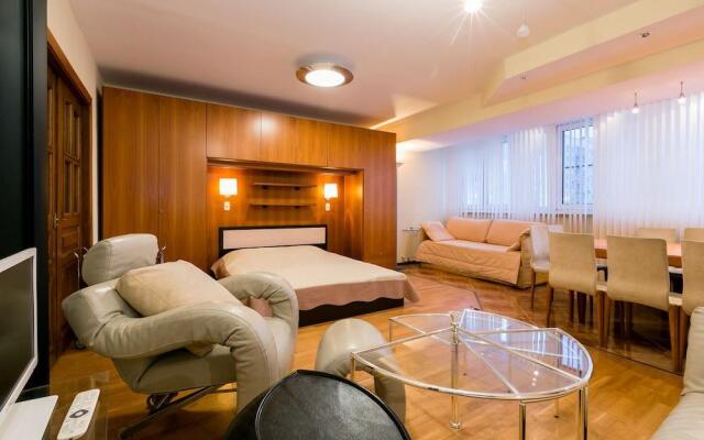 Maxrealty24 Slavyanskiy Bulvar Apartments
