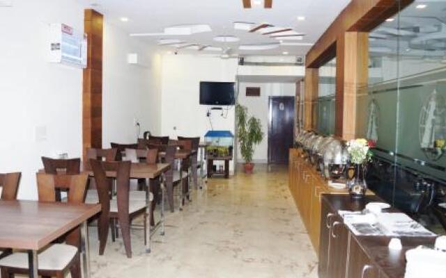 Maxfort Budget Hotel Dwarka