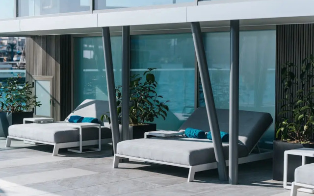 Blubay Apartments By St Hotels