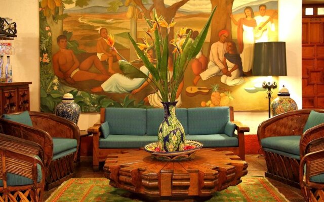 Posada del Tepozteco - Hotel & Gallery