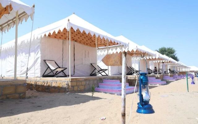 Desert Holiday Camp