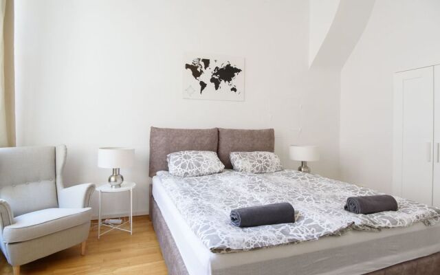 Central Apartment - Stephansdom