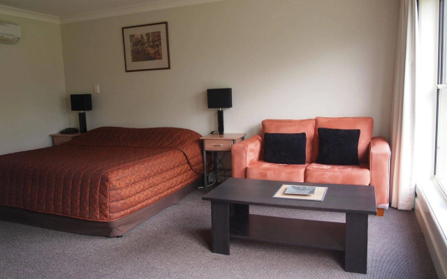 Alexander Cameron Suites