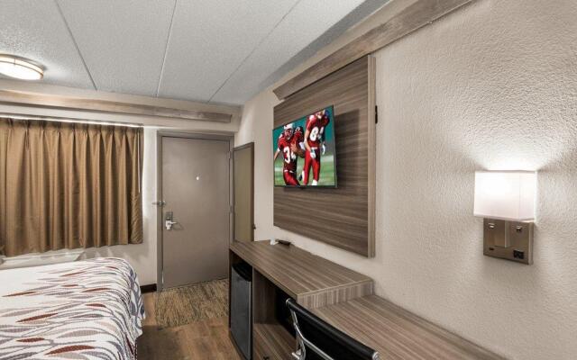 Red Roof Inn Enfield