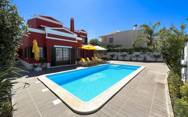 Summer Villa With Heated Private Pool