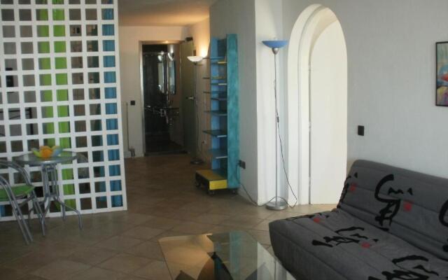Charly Point Villa