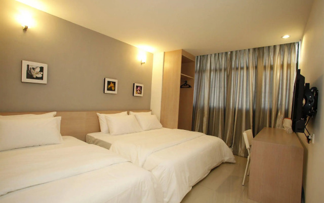 Iris Garden Hotel
