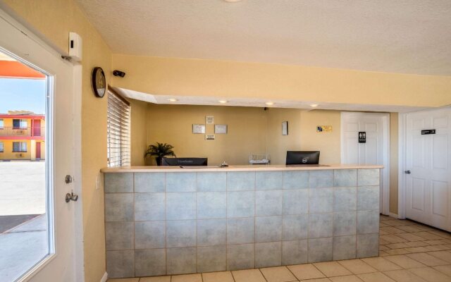 Econo Lodge I-40 exit 286 Holbrook