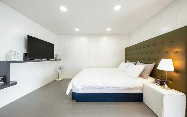 Namhae Sea and View Pool Villa Pension