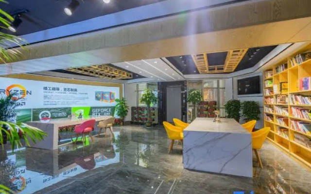 Youth E-sports Hotel