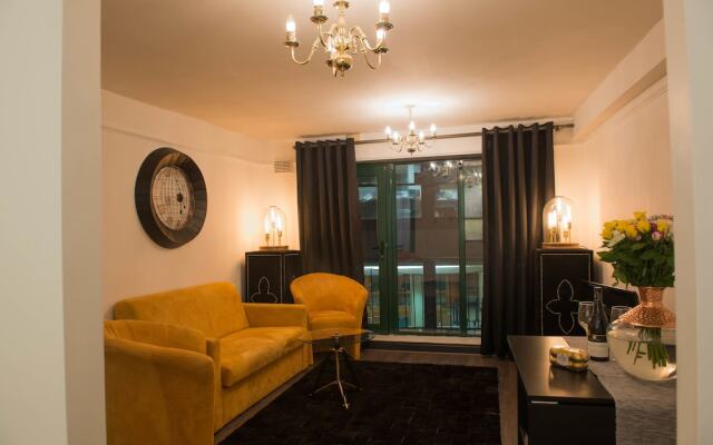 Luxury Executive Serviced Apartment