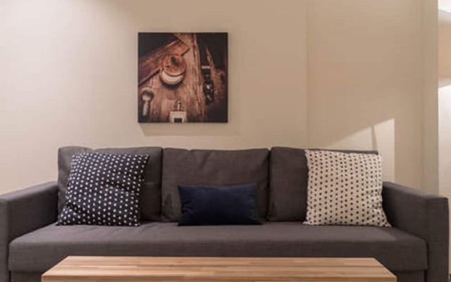 Keyforge City Apartments Waldstätter 8