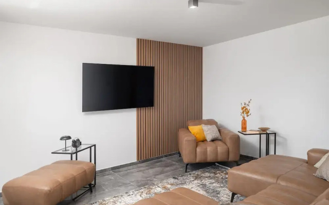 Penthouse Adela