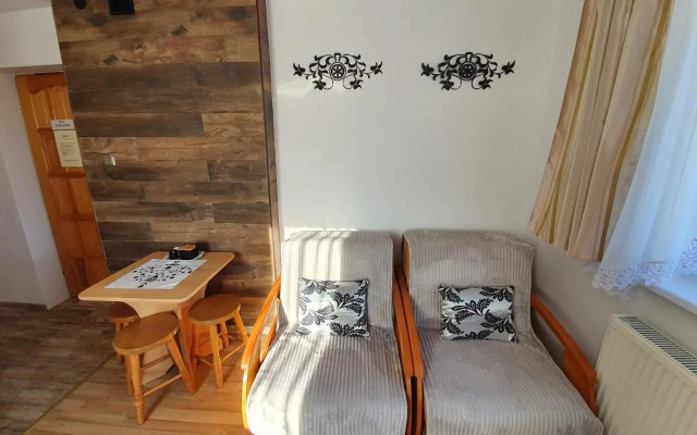 Pokoje i Apartamenty Regionalny Styl ul Króle 1a Zakopane