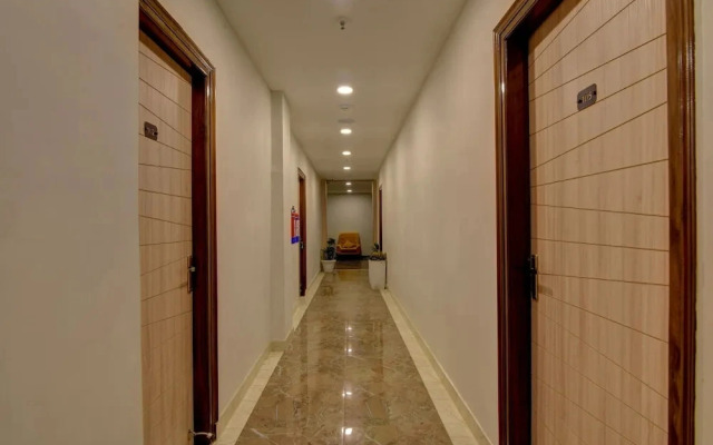 Nazeer Hotel By OYO Rooms