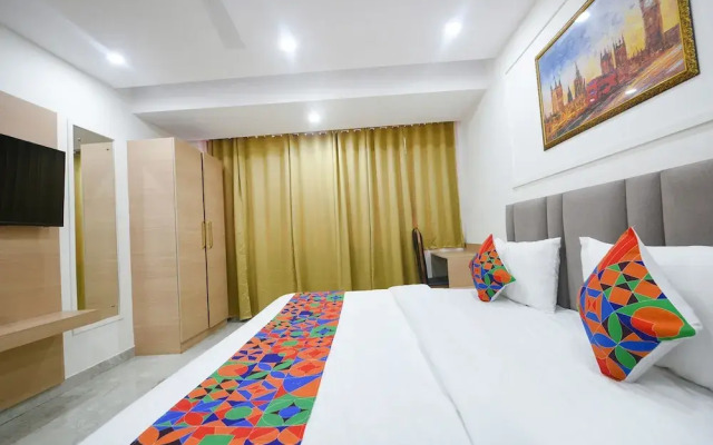 FabHotel Arjun Luxury Banquets and Rooms