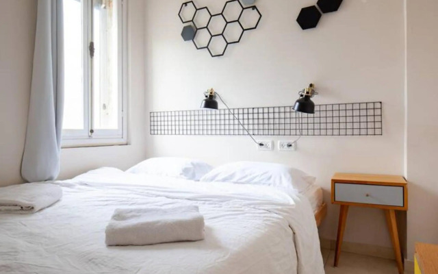 OurPlace Nachlat Binyamin Residence