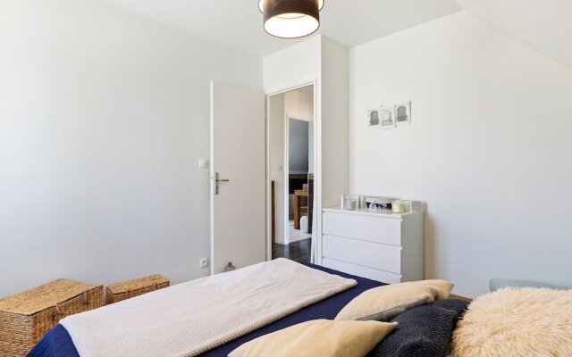 Elegant Holiday Home in Touques With Fenced Garden