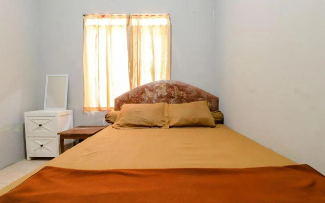Arindra Homestay