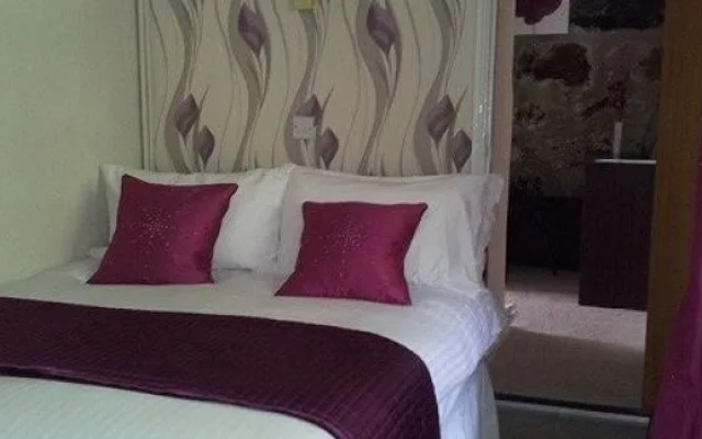 Prince Llewelyn Hotel