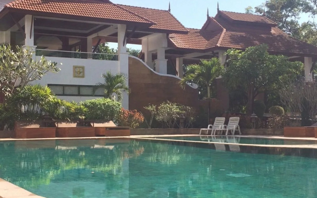 Life Up Resort and Spa