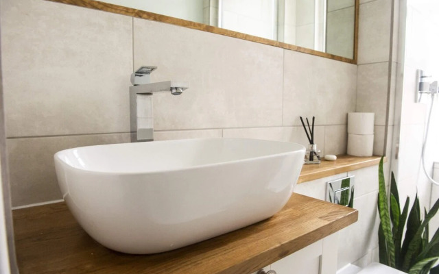 Guestready - Modern Classic Edinburgh Home With Free Parking