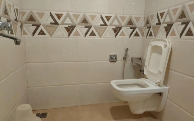 FabExpress Orange Suites