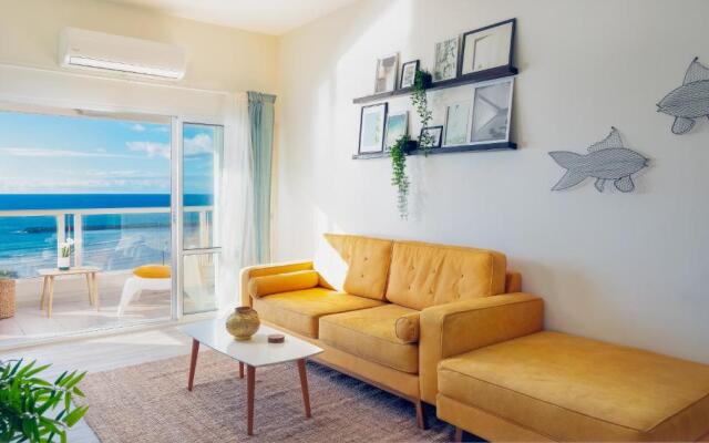 4 Bedroom Apartment on the Beach