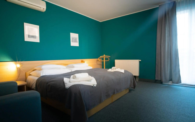TeleDom Hotel