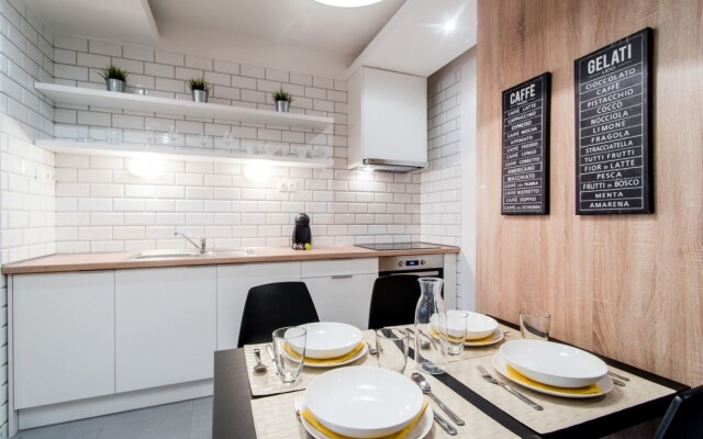 Oasis Apartments at Broadway Residence