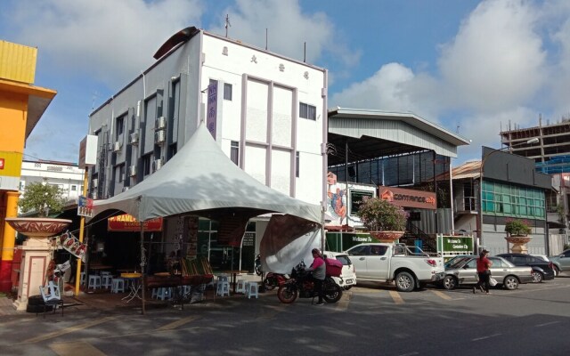OYO 90089 N H Inn
