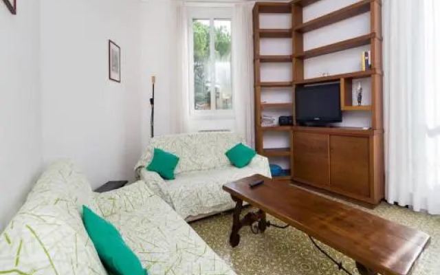 Dante Flexyrent Apartment