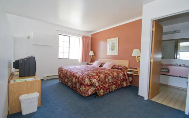 Brooks Street Motor Inn